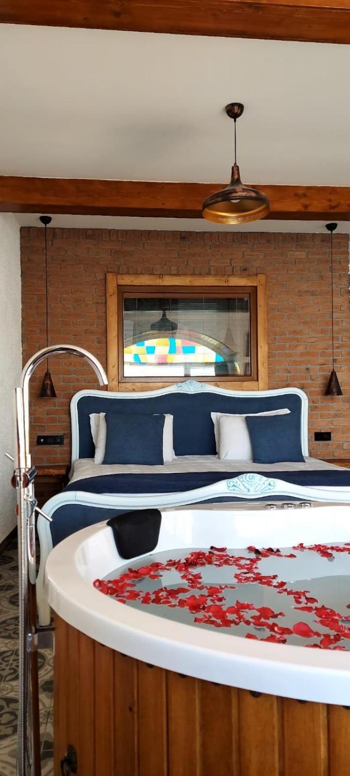 Ida Colors Hotel Алтынолук Экстерьер фото