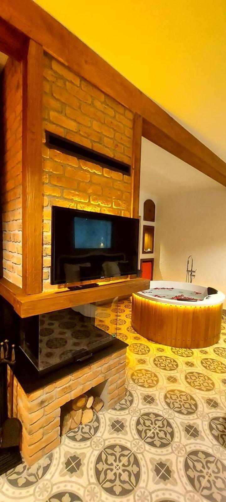 Ida Colors Hotel Алтынолук Экстерьер фото